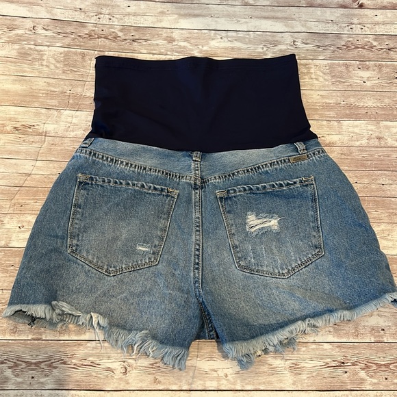 Pinkblush Dark Wash Distressed Fringe Hem Maternity Full Panel Jean Shorts - Picture 8 of 10